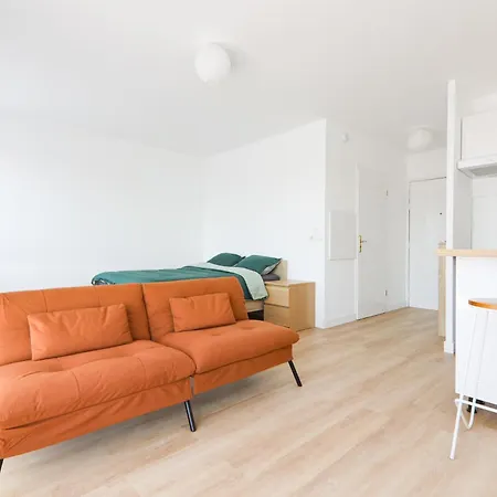 Studio Proche Orly - Balcon Prive - Rer C *